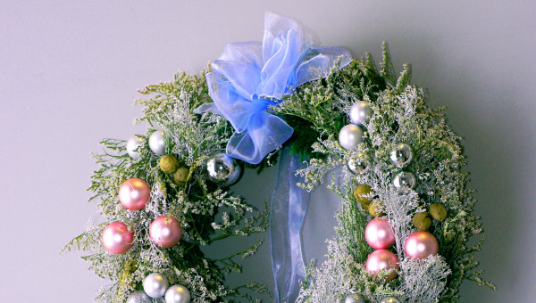 Zimowe i świąteczne dekoracje florystyczne 3